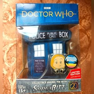 SuperBitz Tardis Collectible